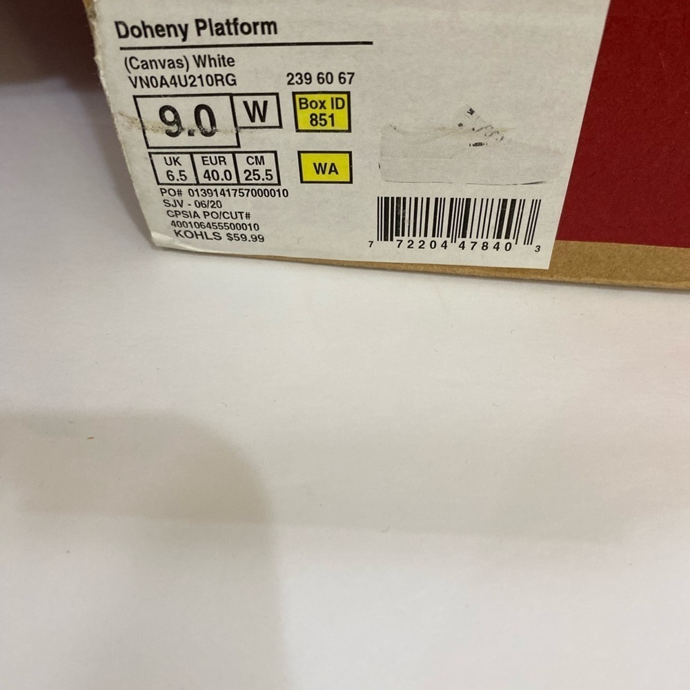 VANS - Picture 12 of 14